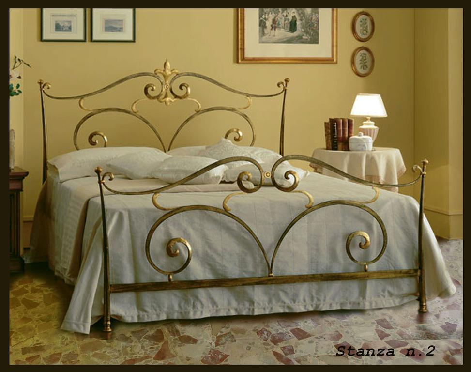 B&B Misatere Vallelonga 外观 照片