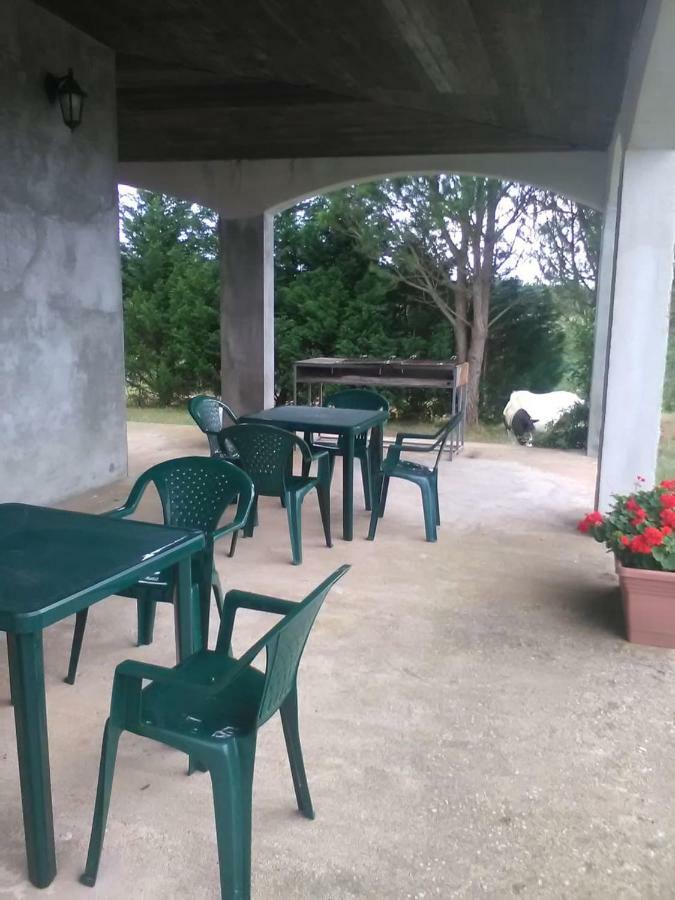 B&B Misatere Vallelonga 外观 照片